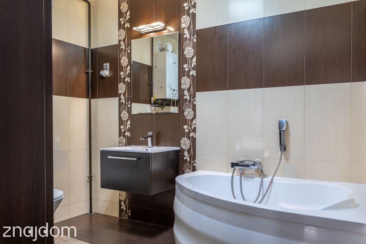 100m2 dwupoziomowe| Kostuchna |Czynsz 500zł - zdjęcie 5