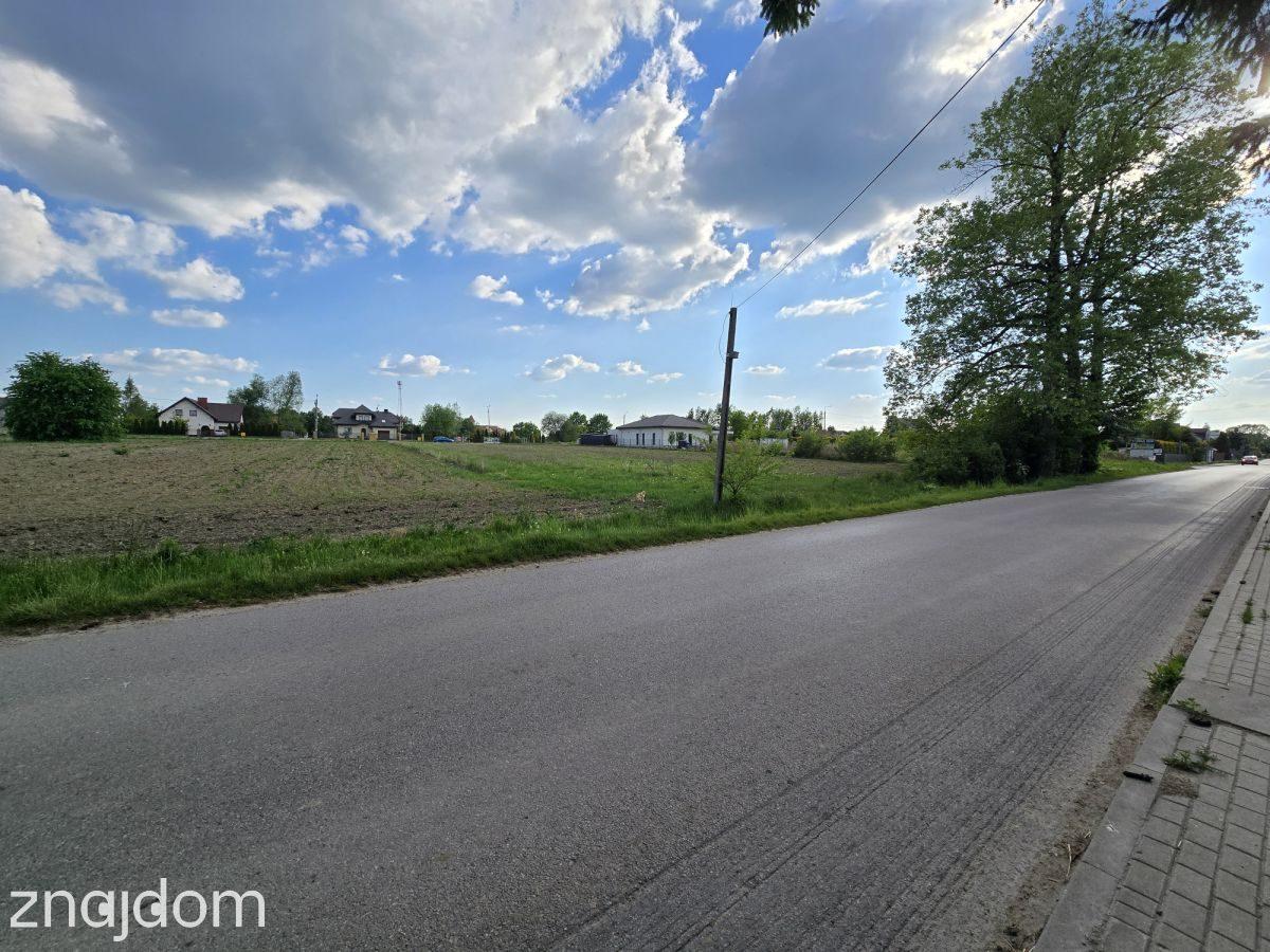 Działka budowlana 2200 m² z możliwością podziału - zdjęcie 11