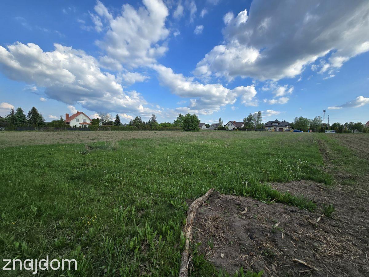 Działka budowlana 2200 m² z możliwością podziału - zdjęcie 18