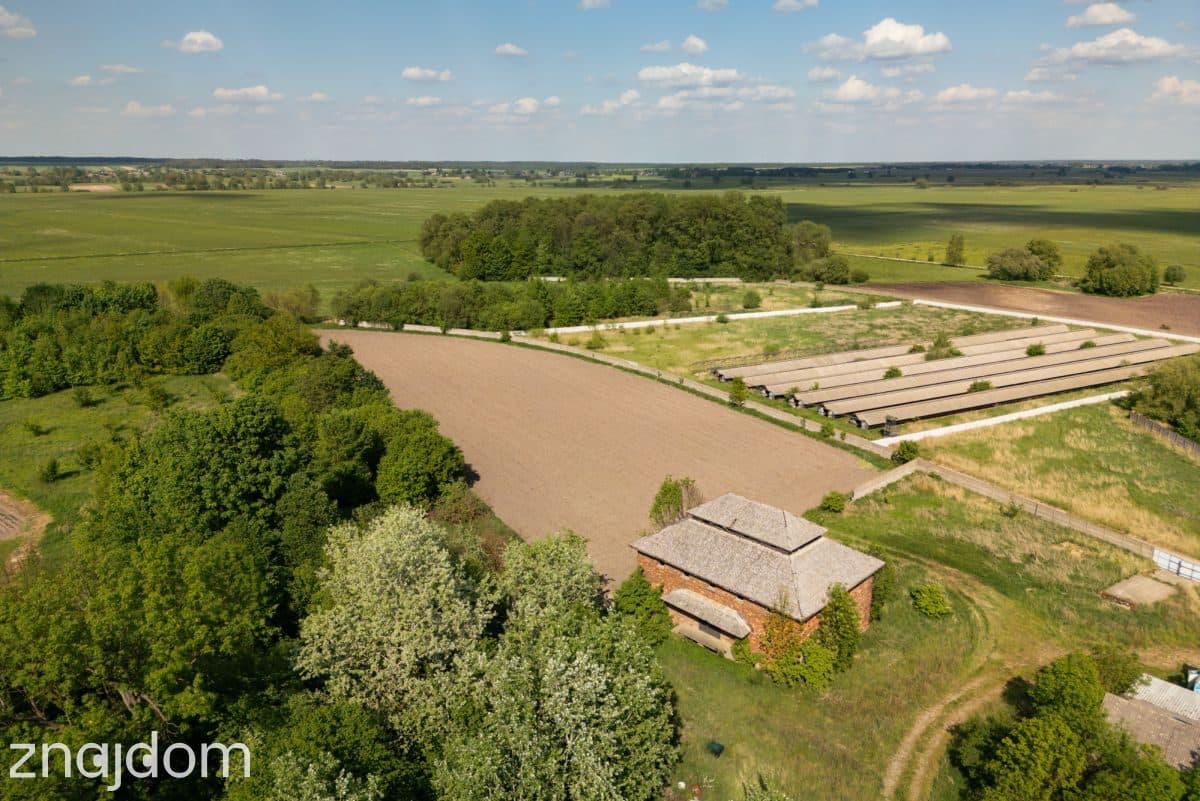 9,25 ha terenu inwestycyjnego z zabudowaniami - zdjęcie 13