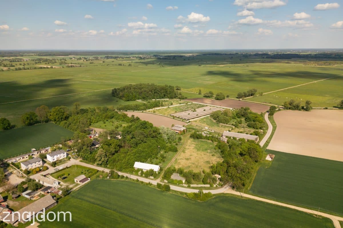 9,25 ha terenu inwestycyjnego z zabudowaniami - zdjęcie 14