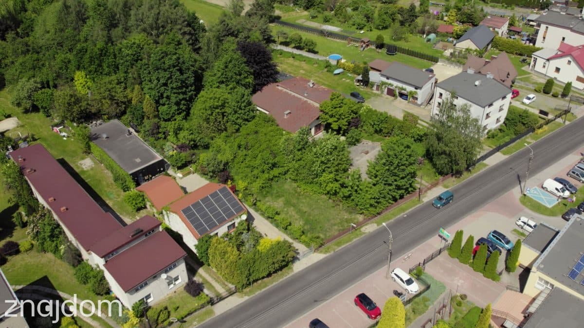 Działka pod budowę domu w zielonej okolicy . - zdjęcie 12