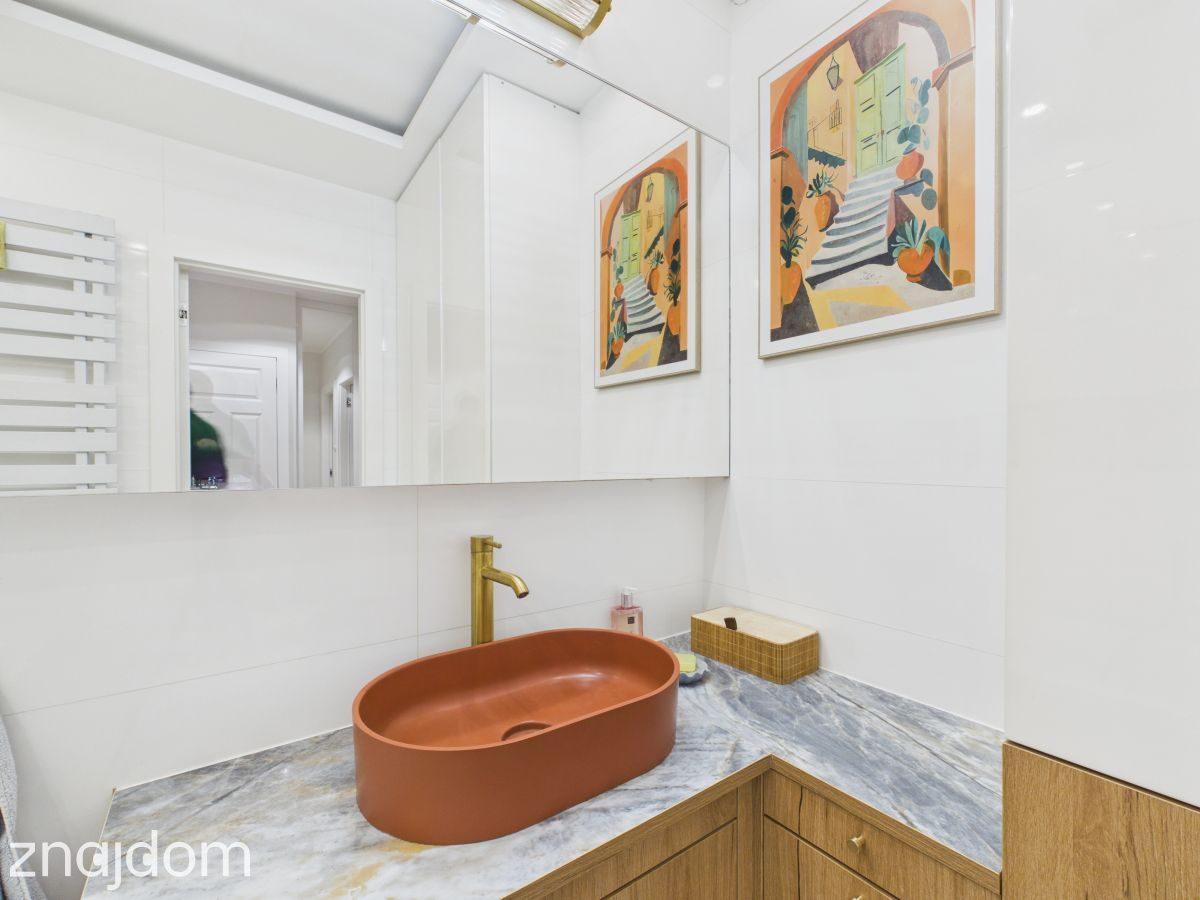 Elegancki apartament przy metrze! - zdjęcie 19