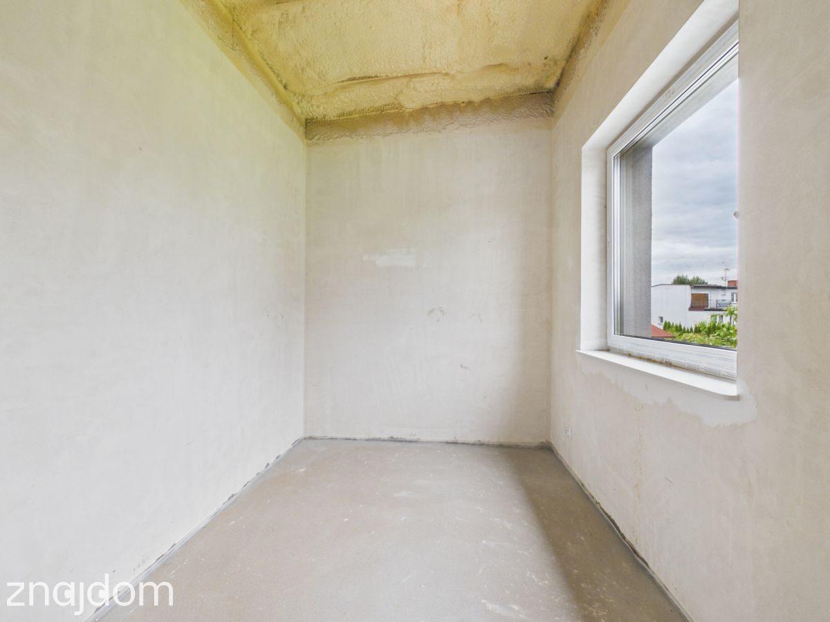 Przestronny apartament z ogródkiem w Orzeszu - zdjęcie 11