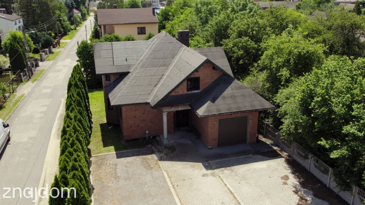 Dwa domy na działce 970 m2| Idealne dla 2 rodzin - zdjęcie 2