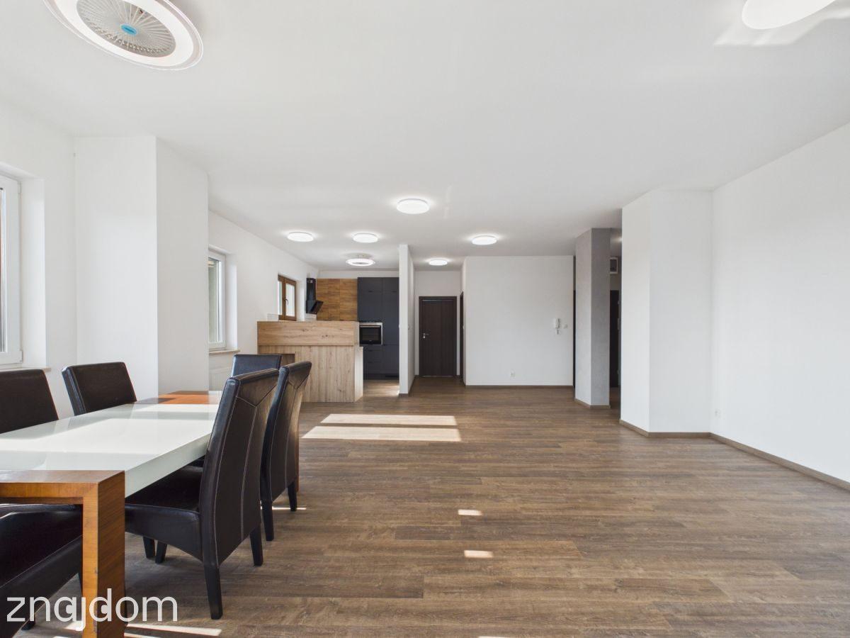 Przestronny apartament z tarasem | garaż 3 miejsca - zdjęcie 15