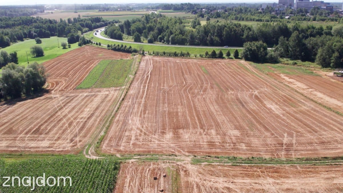 84 ary terenu pod produkcję i usługi przy DK933 - zdjęcie 12