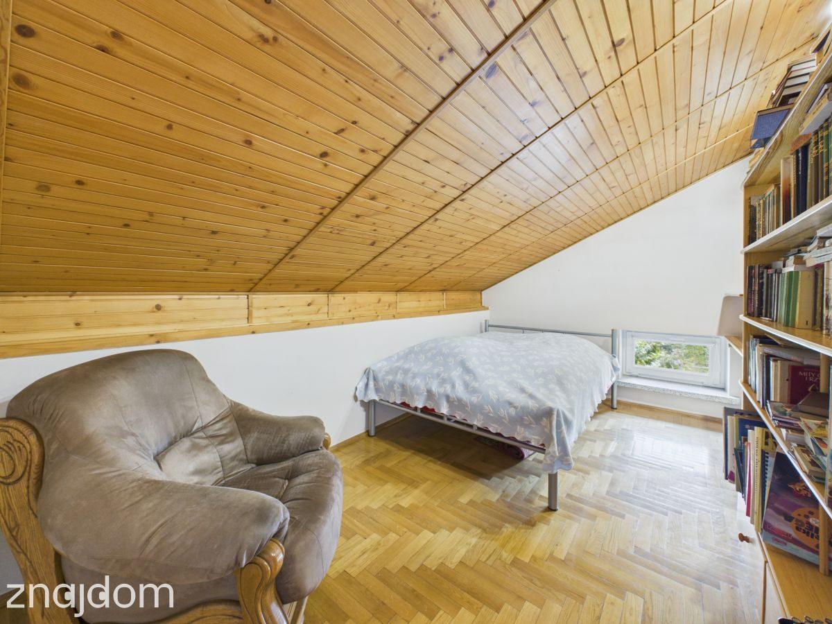 273m² użytkowej| Duży ogród|10 pokoi |2 garaże - zdjęcie 14