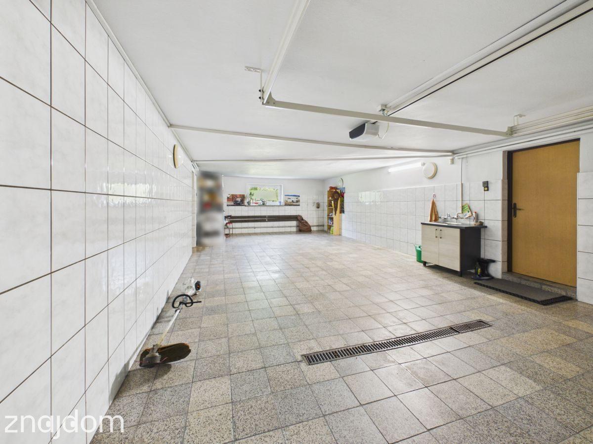273m² użytkowej| Duży ogród|10 pokoi |2 garaże - zdjęcie 20