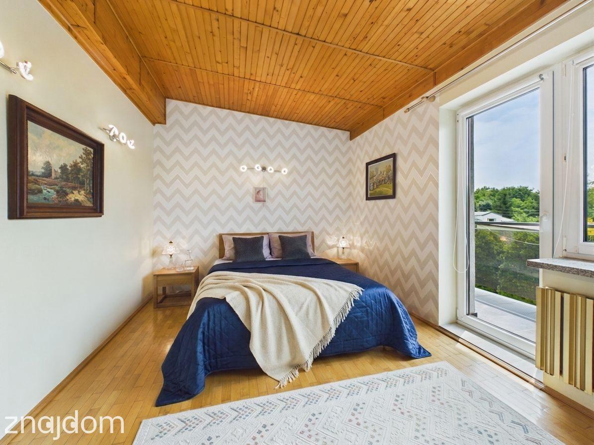 273m² użytkowej| Duży ogród|10 pokoi |2 garaże - zdjęcie 3