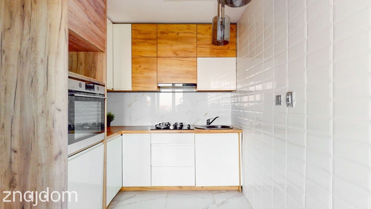 Idealne na start - po remoncie - duży balkon
