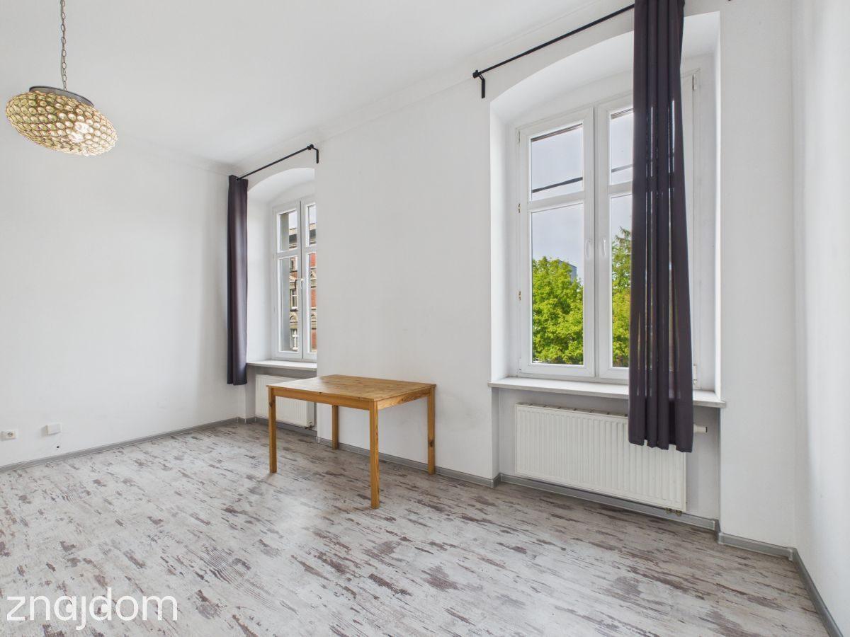 M5 z balkonem w centrum Gliwic - zdjęcie 3