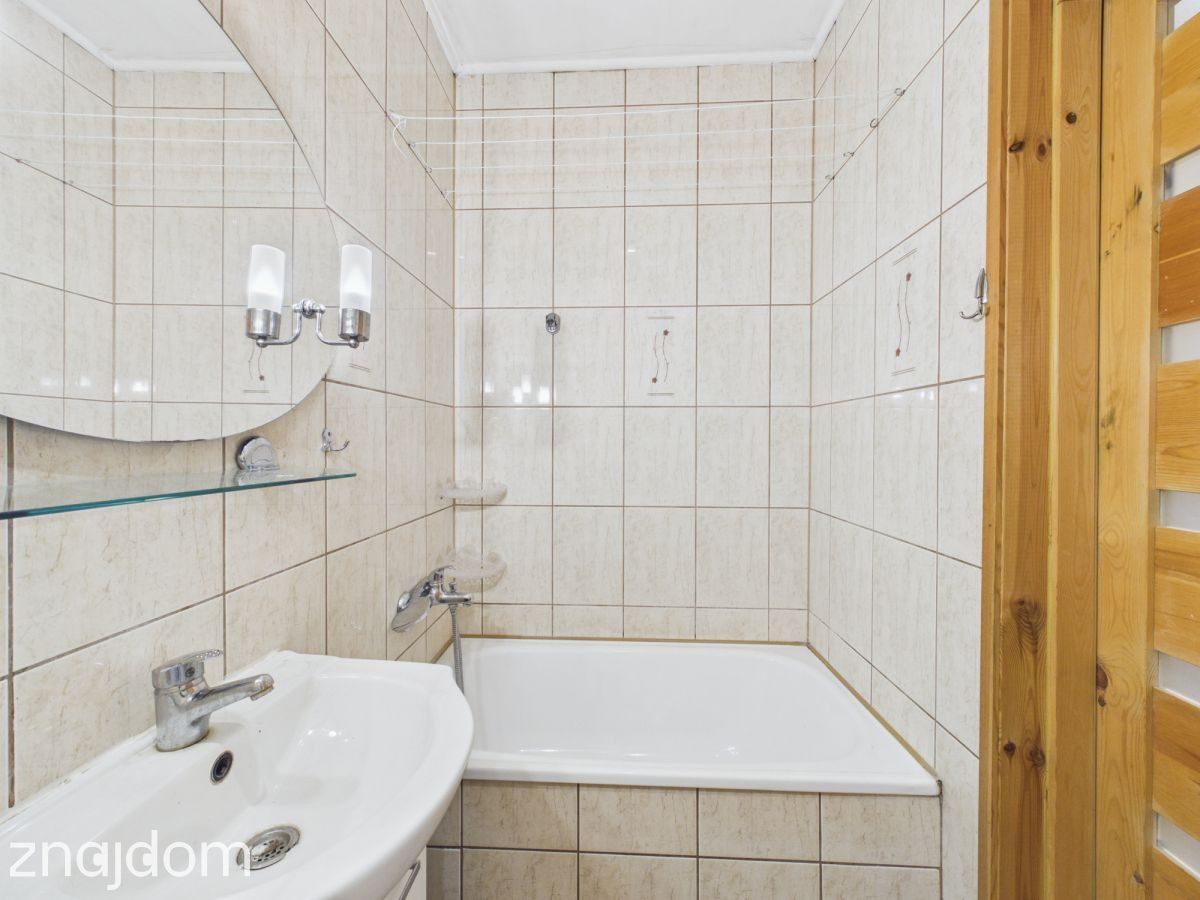 Dom 93 m², drugi budynek mieszkalny, garaż - zdjęcie 19