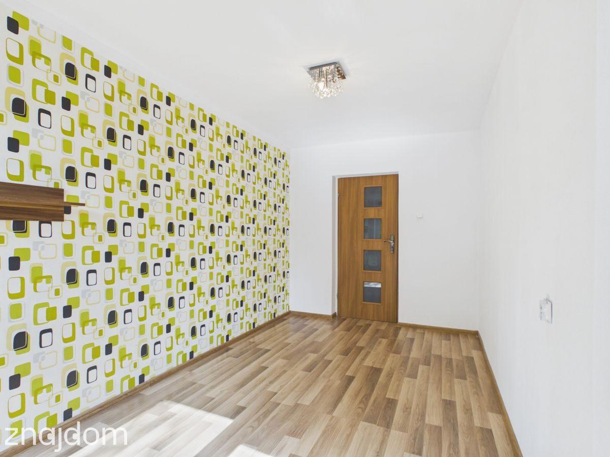 Słoneczne trzy pokoje z balkonem - zdjęcie 18