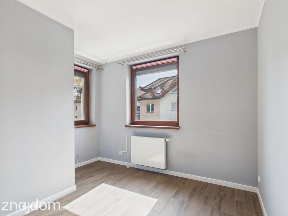 W apartamentowcu - blisko centrum - cicha okolica - zdjęcie 17