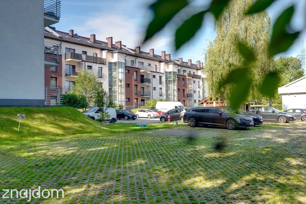 Apartament z dużym, prywatnym ogrodem - zdjęcie 21