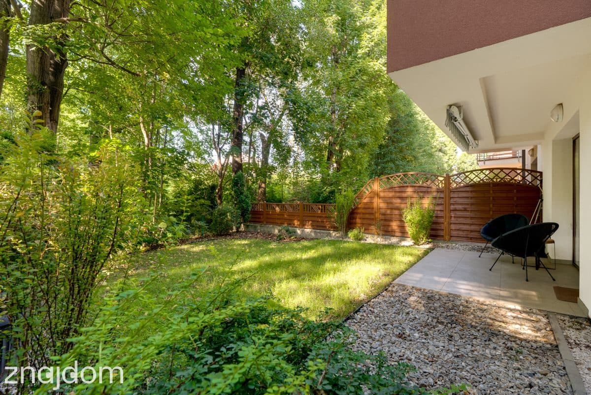 Apartament z dużym, prywatnym ogrodem - zdjęcie 16
