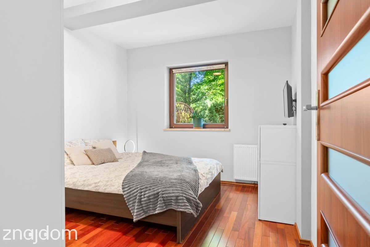 Apartament z dużym, prywatnym ogrodem - zdjęcie 10