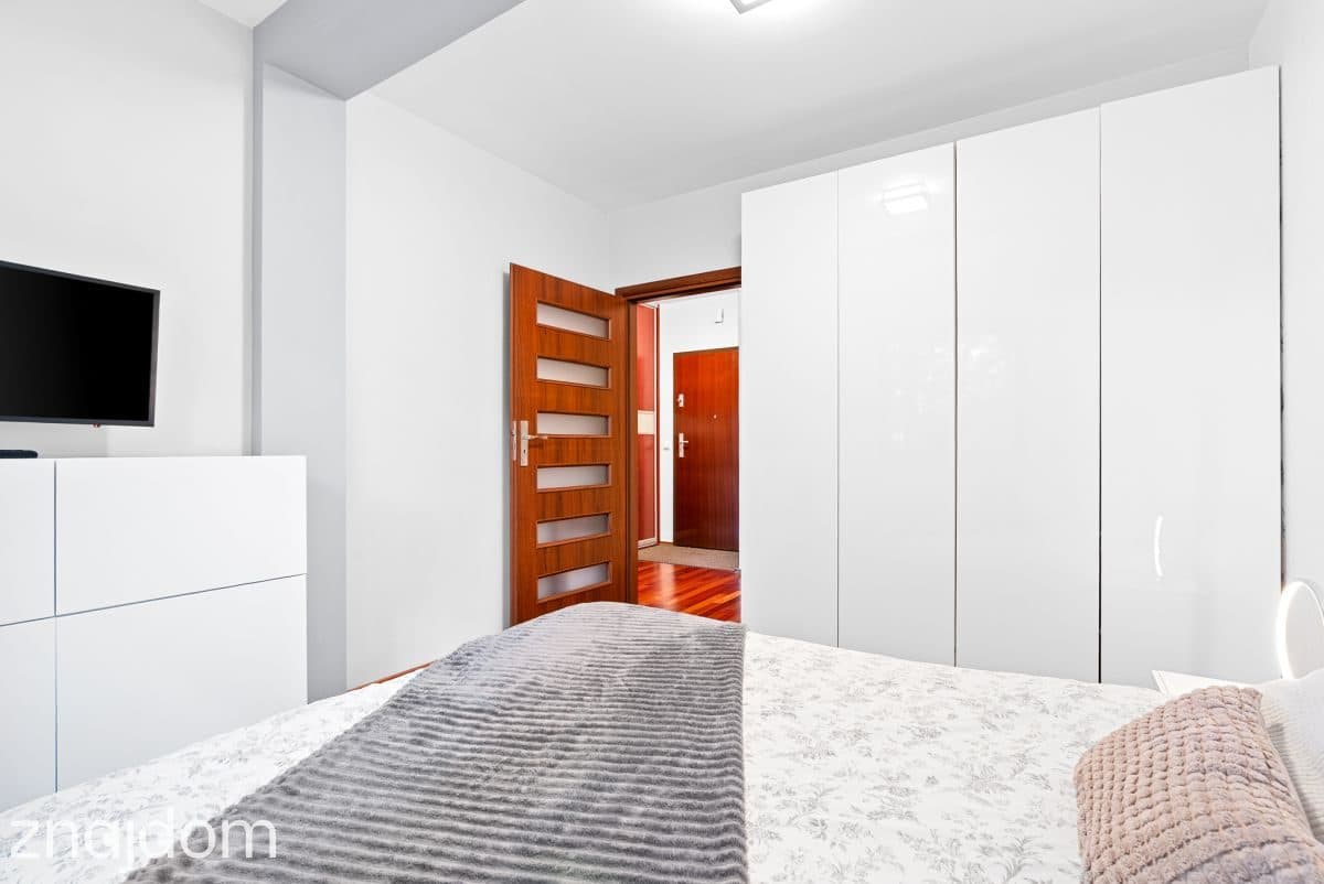 Apartament z dużym, prywatnym ogrodem - zdjęcie 12