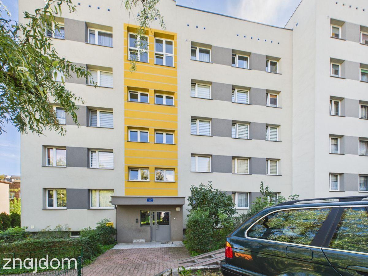 Gotowe duże mieszkanie w Centrum Dąbrowy - zdjęcie 19