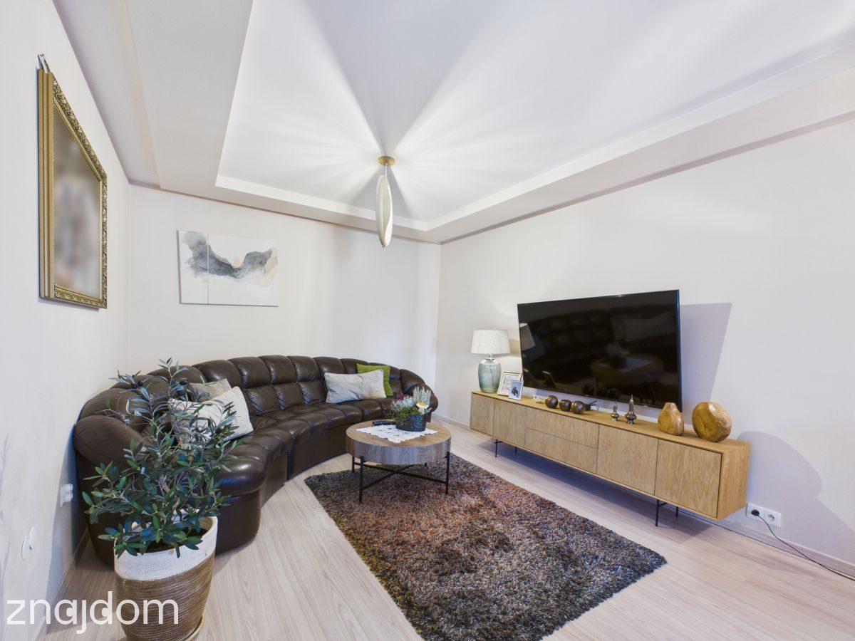 171 m² komfortu na działce 1996 m² | Poczesna - zdjęcie 5