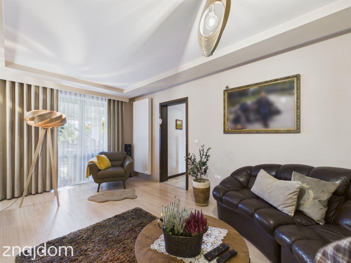 171 m² komfortu na działce 1996 m² | Poczesna - zdjęcie 6