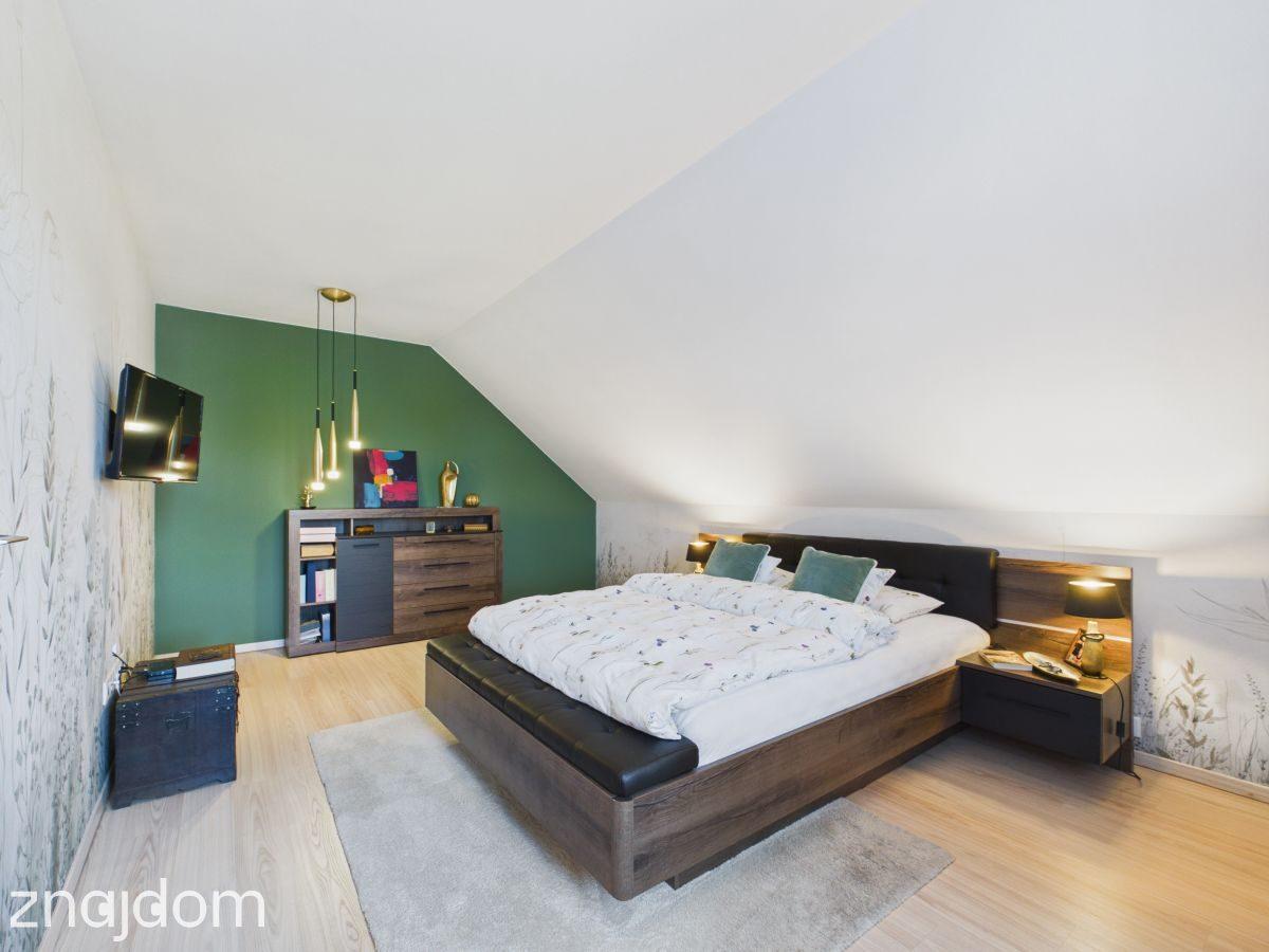 171 m² komfortu na działce 1996 m² | Poczesna - zdjęcie 10