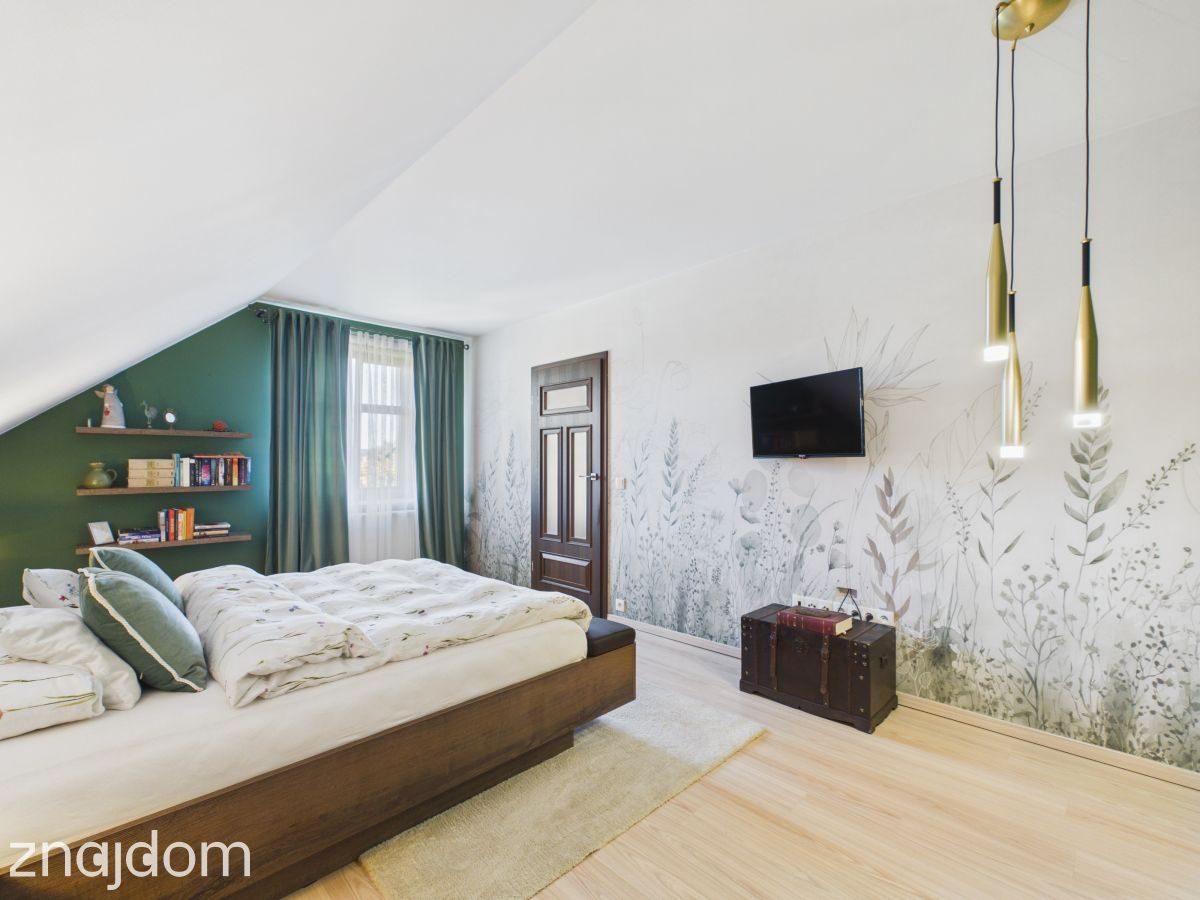 171 m² komfortu na działce 1996 m² | Poczesna - zdjęcie 11