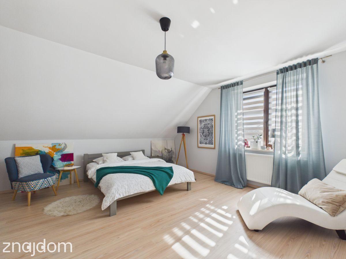 171 m² komfortu na działce 1996 m² | Poczesna - zdjęcie 14
