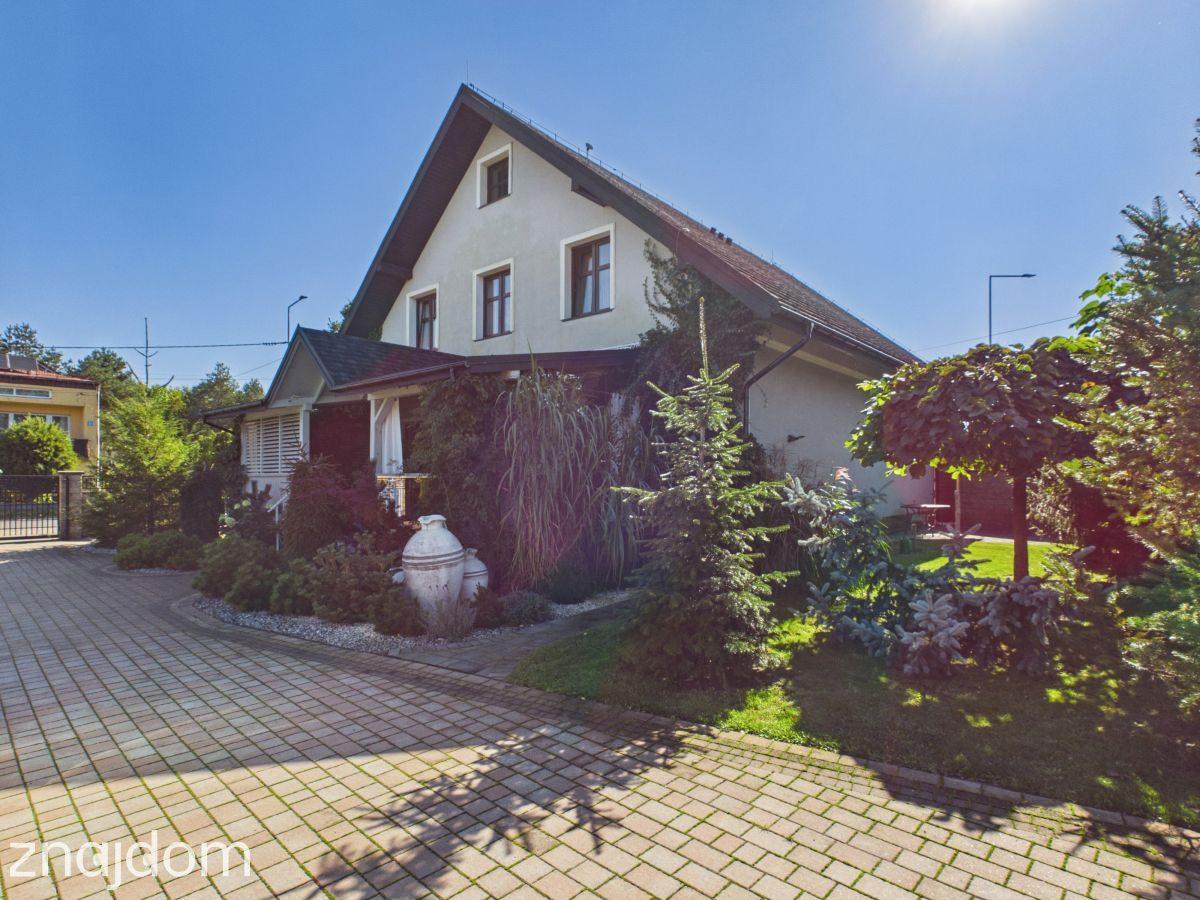 171 m² komfortu na działce 1996 m² | Poczesna - zdjęcie 17
