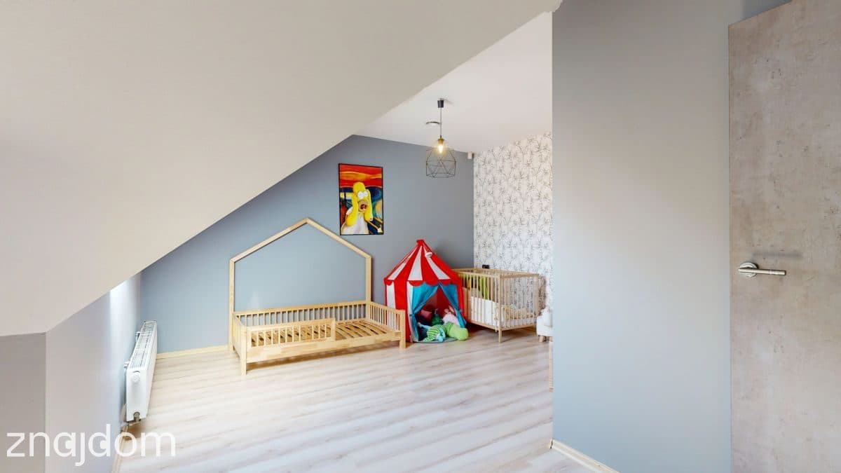 Duży bliźniak przy parku tuż nad jeziorem ! - zdjęcie 12