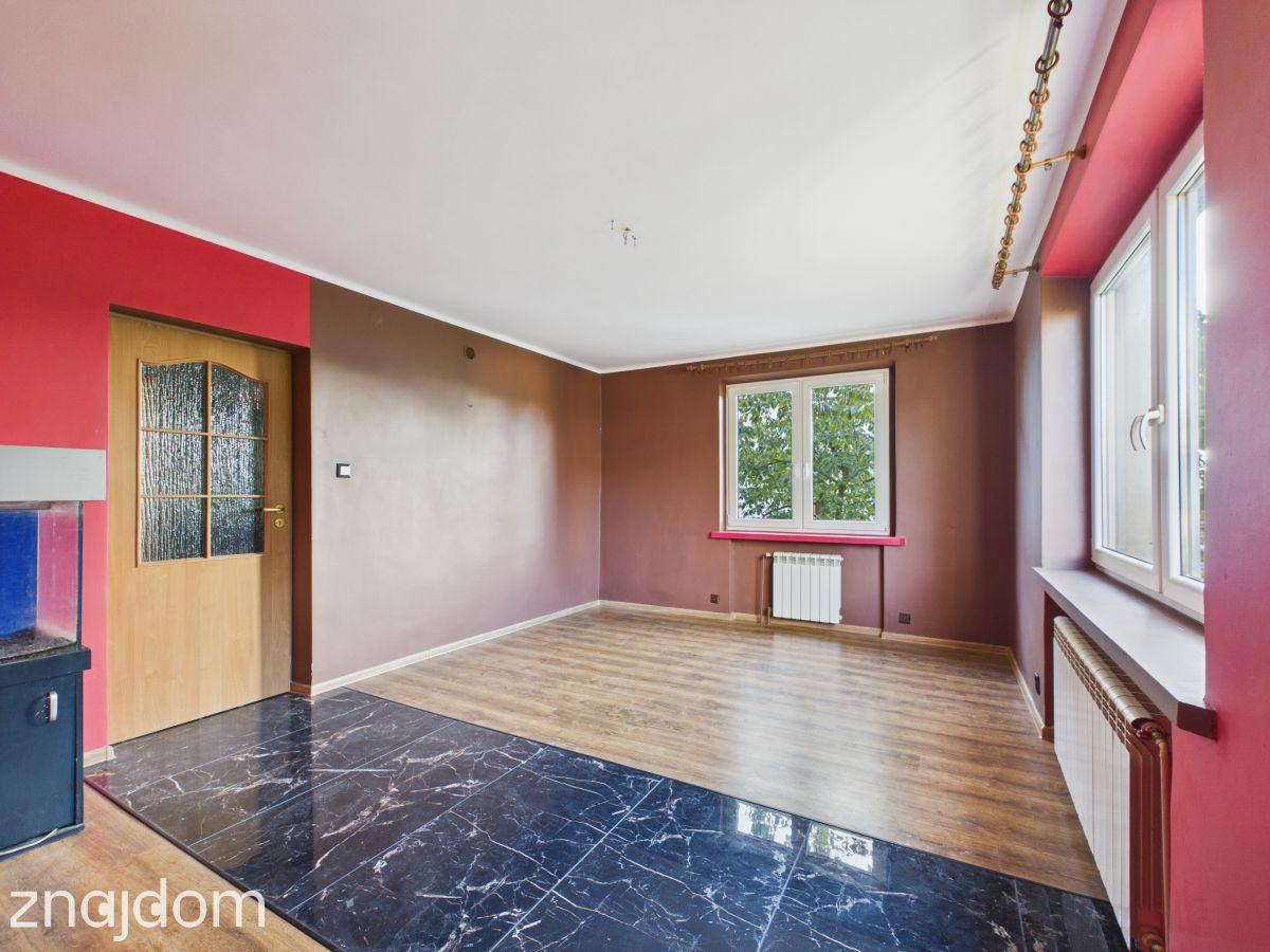 Dom zamiast mieszkania – Lisiniec, działka 1086 m² - zdjęcie 12