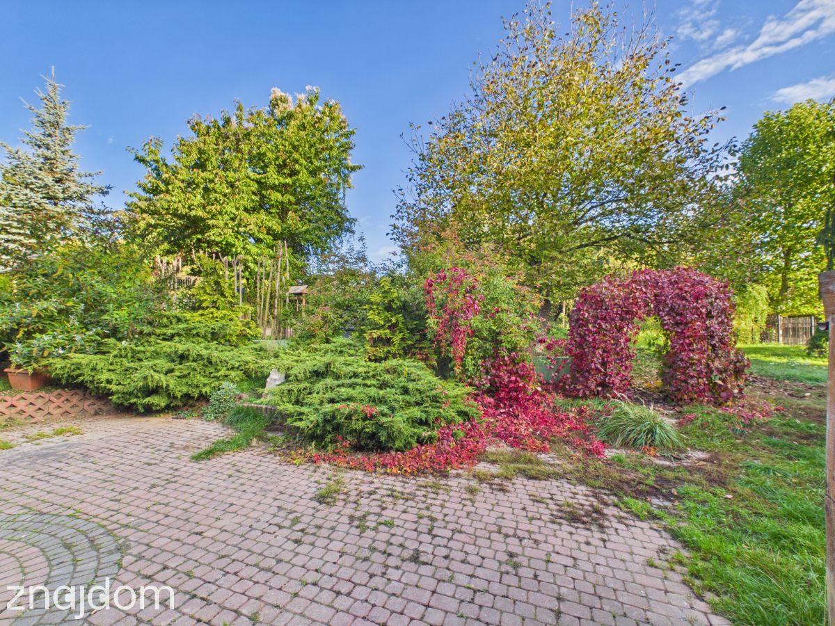 Dom zamiast mieszkania – Lisiniec, działka 1086 m² - zdjęcie 21