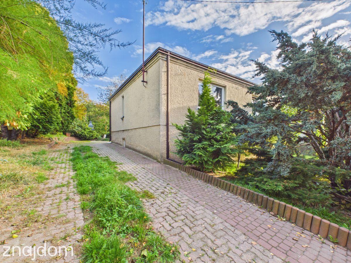 Dom zamiast mieszkania – Lisiniec, działka 1086 m²