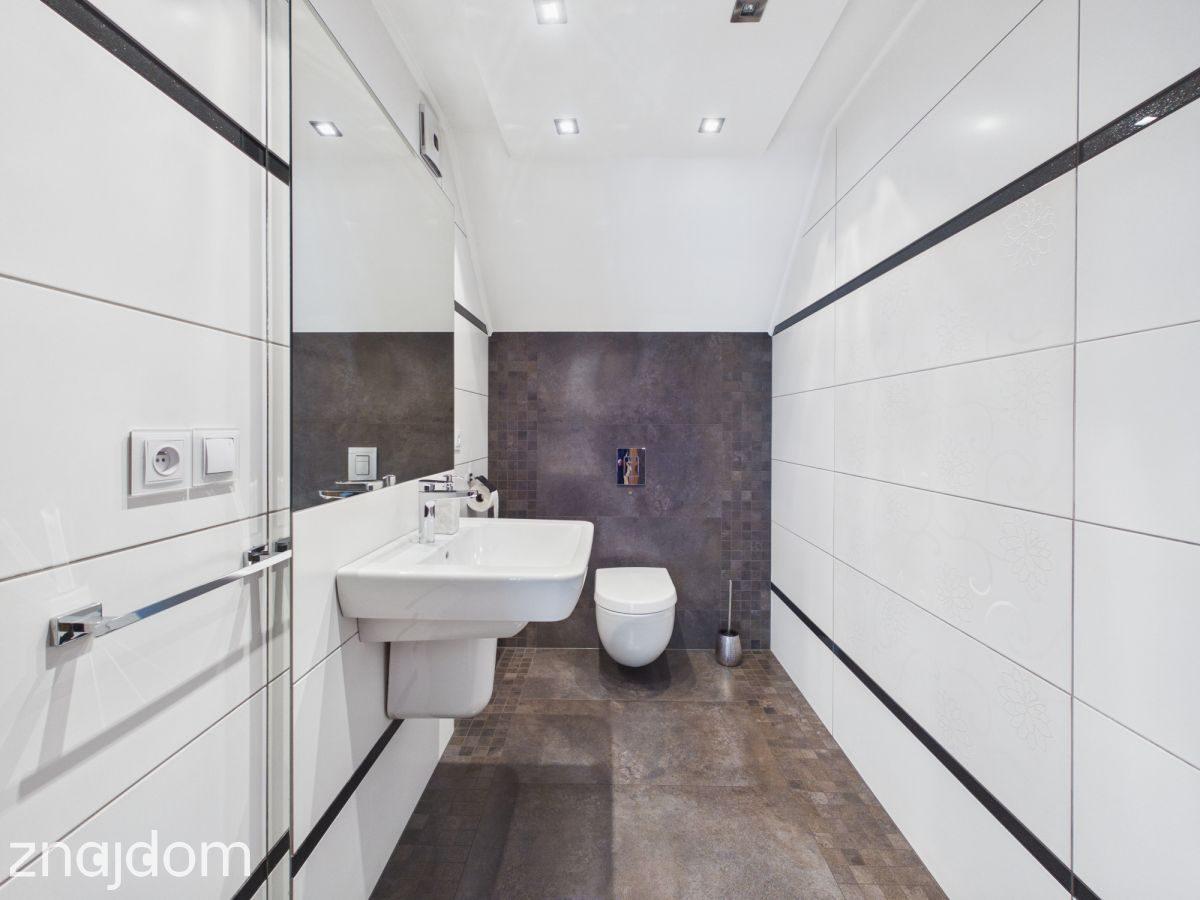 Dom z ogrodem oraz 511,7 m² dla Twojej firmy - zdjęcie 16