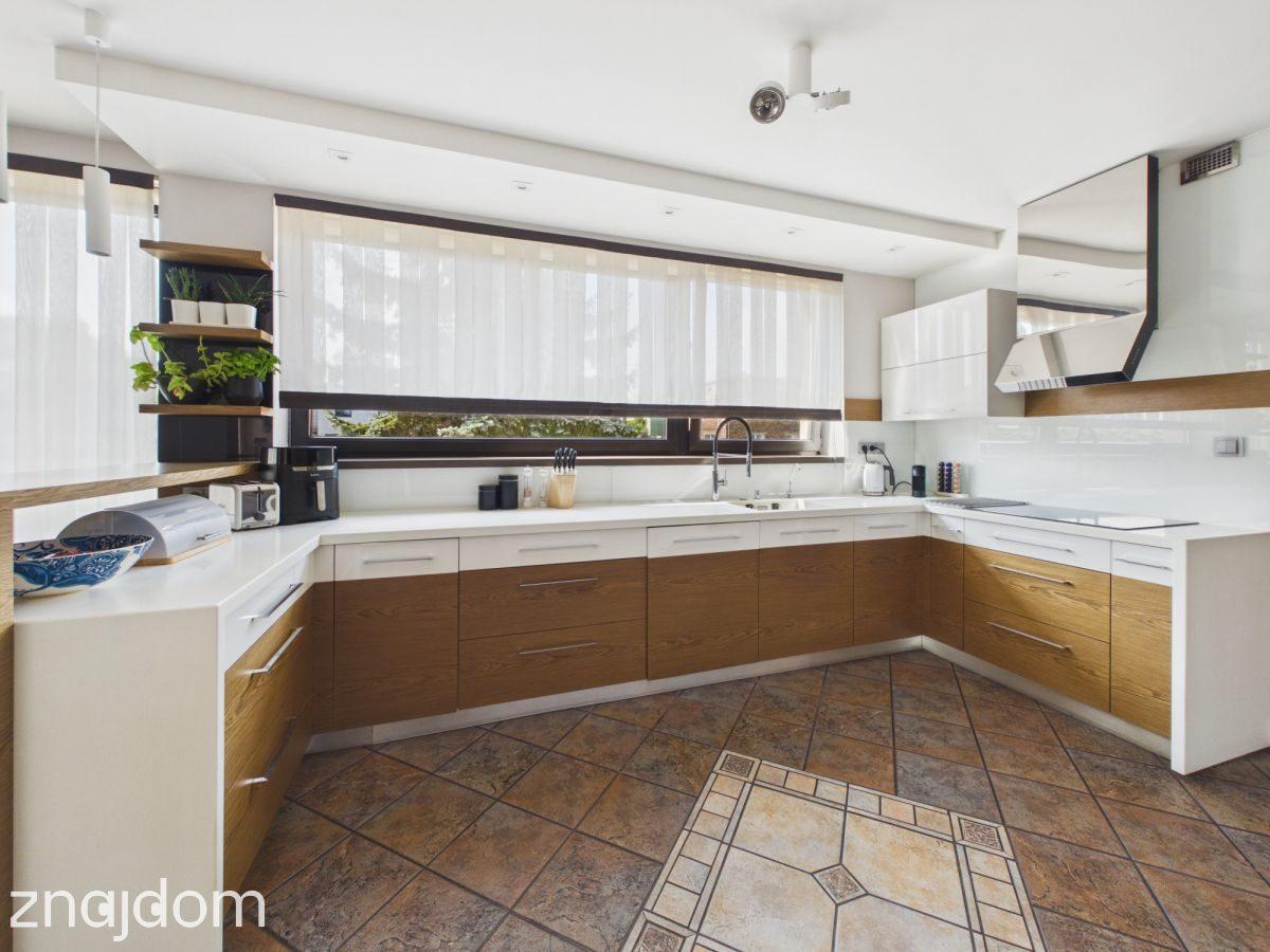 Dom z ogrodem oraz 511,7 m² dla Twojej firmy - zdjęcie 13