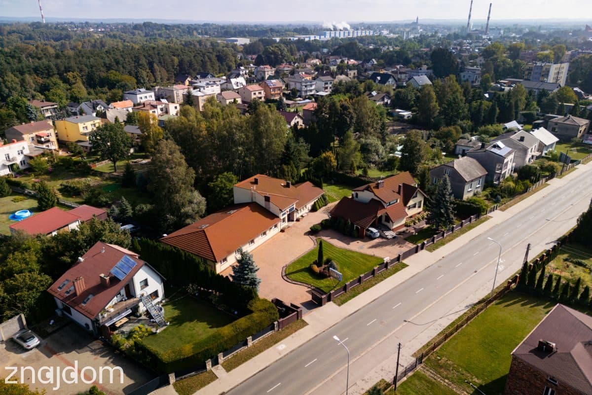 Dom z ogrodem oraz 511,7 m² dla Twojej firmy - zdjęcie 3