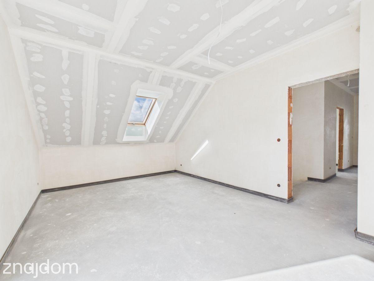 Nowy dom 179 m² + garaż 2 stan. / 6 pokoi - zdjęcie 12