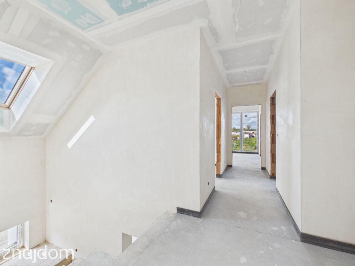 Nowy dom 179 m² + garaż 2 stan. / 6 pokoi - zdjęcie 18