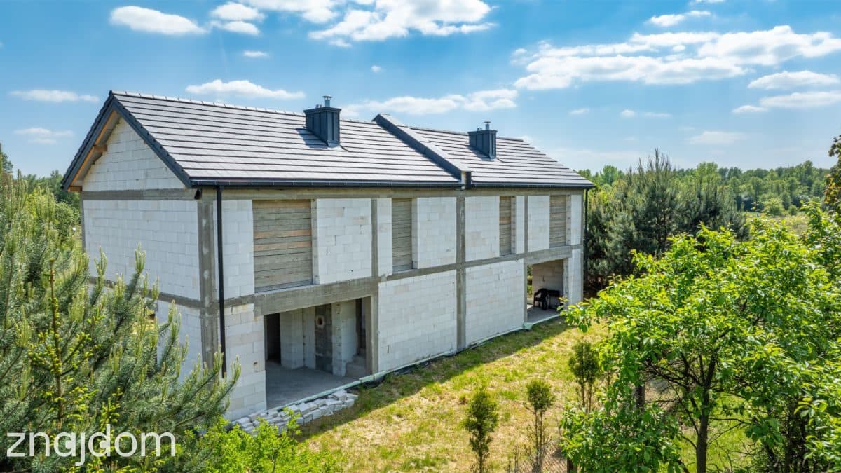 LEWA STRONA BLIŹNIAKA PRZY PARKU ZIELONA - zdjęcie 9