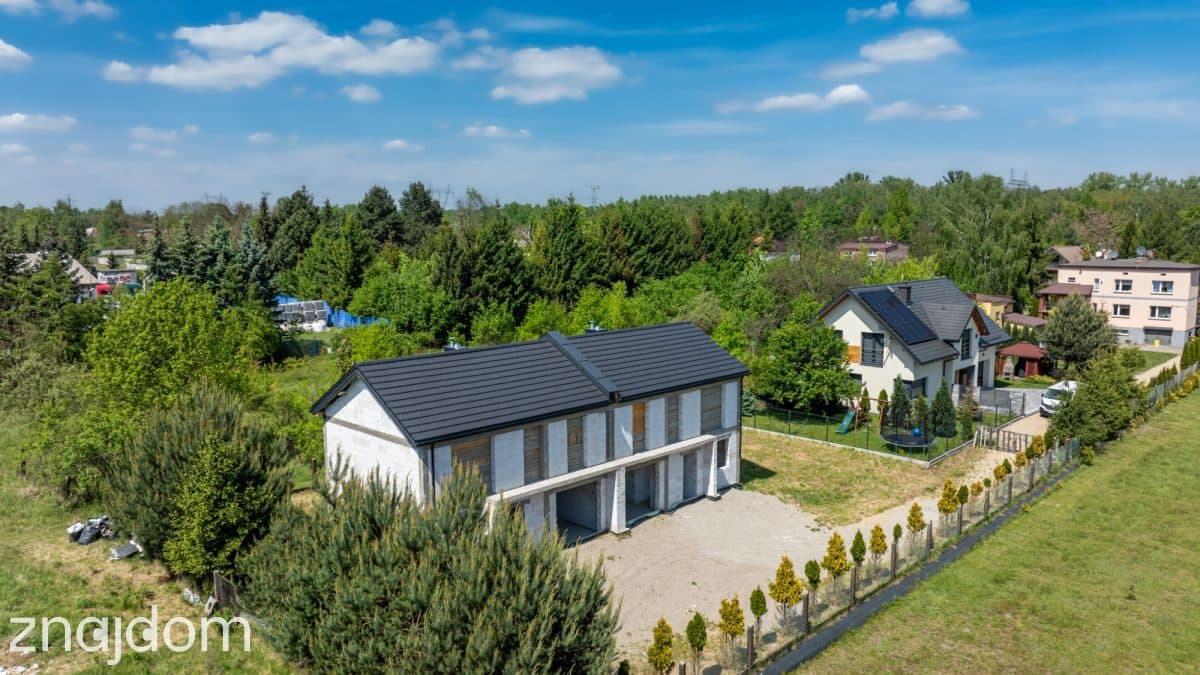 LEWA STRONA BLIŹNIAKA PRZY PARKU ZIELONA - zdjęcie 3