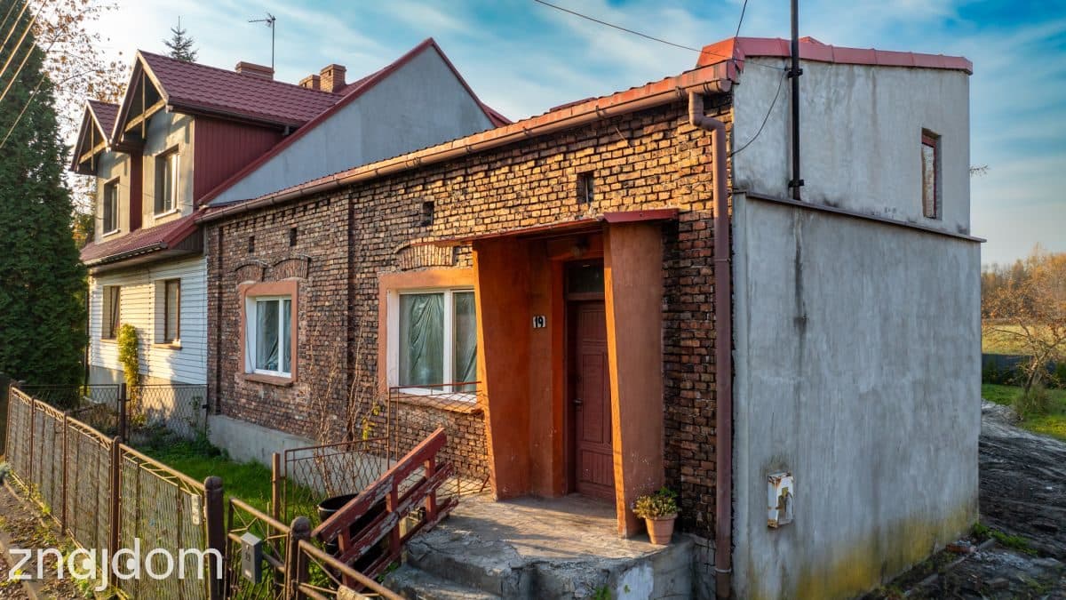 Dom z gotowym projektem rozbudowy w Sosnowcu.