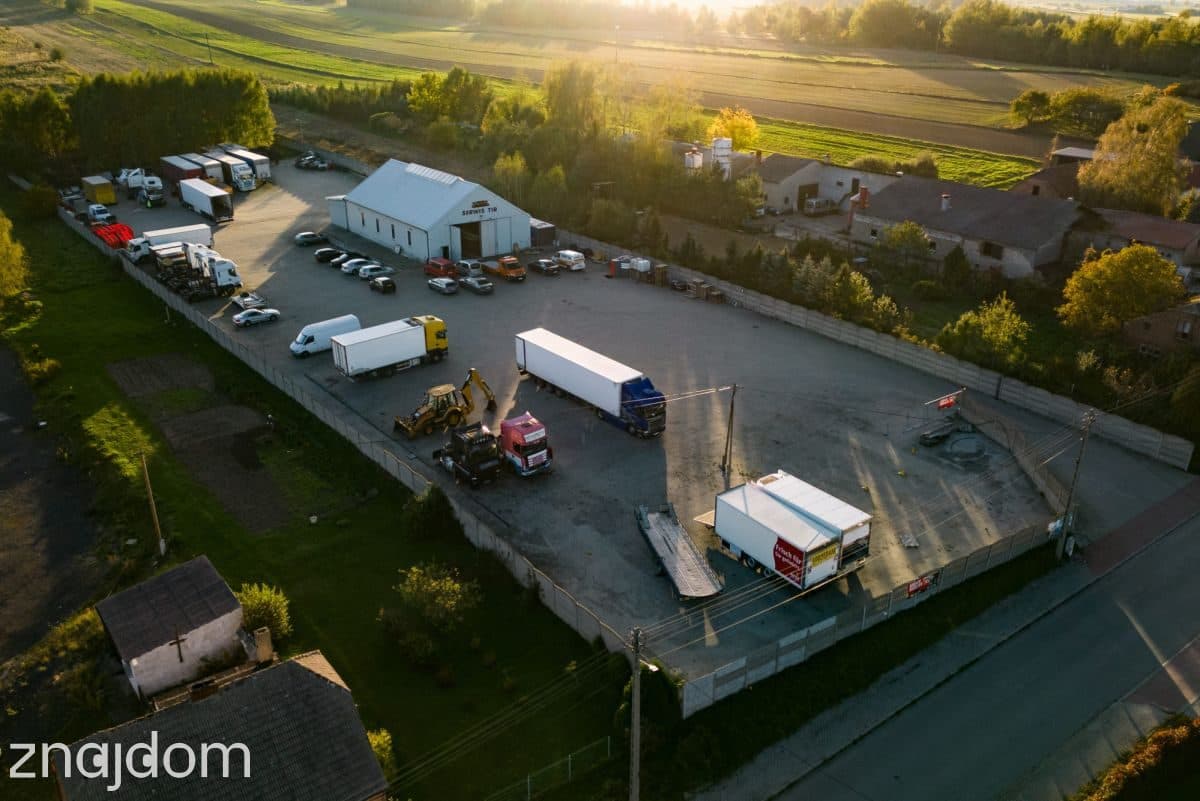 Działka inwestycyjna - 7500 m2 kostki brukowej. - zdjęcie 3
