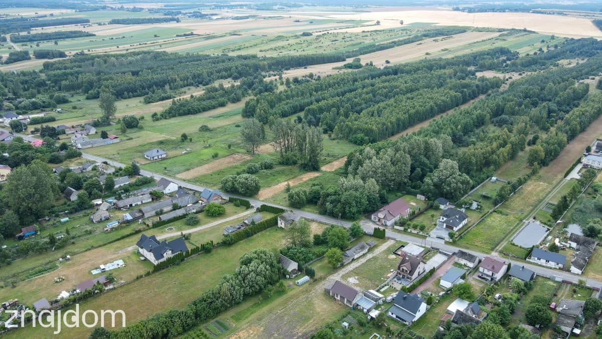 Duża działka budowlana w malowniczej okolicy - zdjęcie 3
