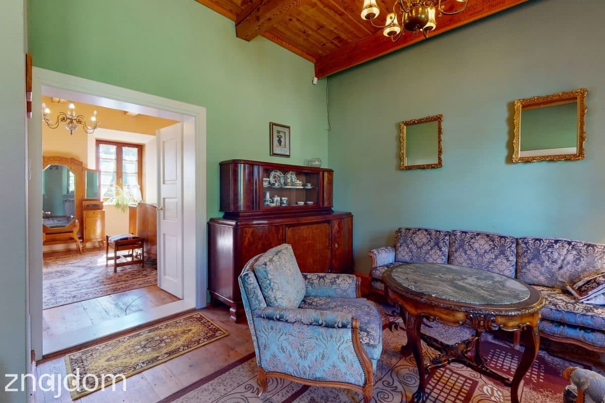 Prestiżowa nieruchomość - Dwór Bystrzanowice - zdjęcie 7