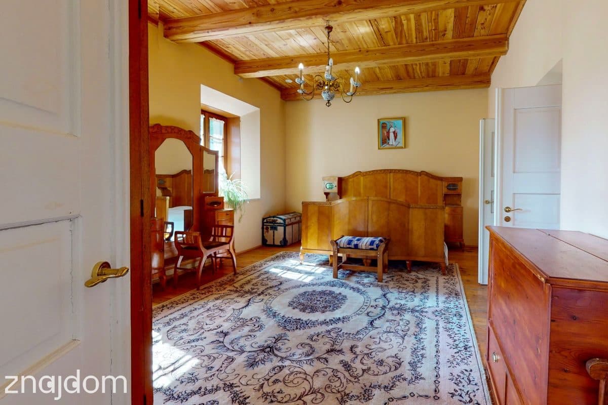 Prestiżowa nieruchomość - Dwór Bystrzanowice - zdjęcie 17